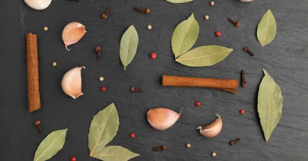 Does bay leaves and cinnamon help you lose weight