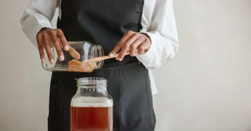How to measure the sugar content in kombucha