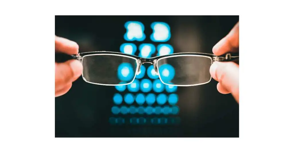 Are reading glasses and prescription glasses the same