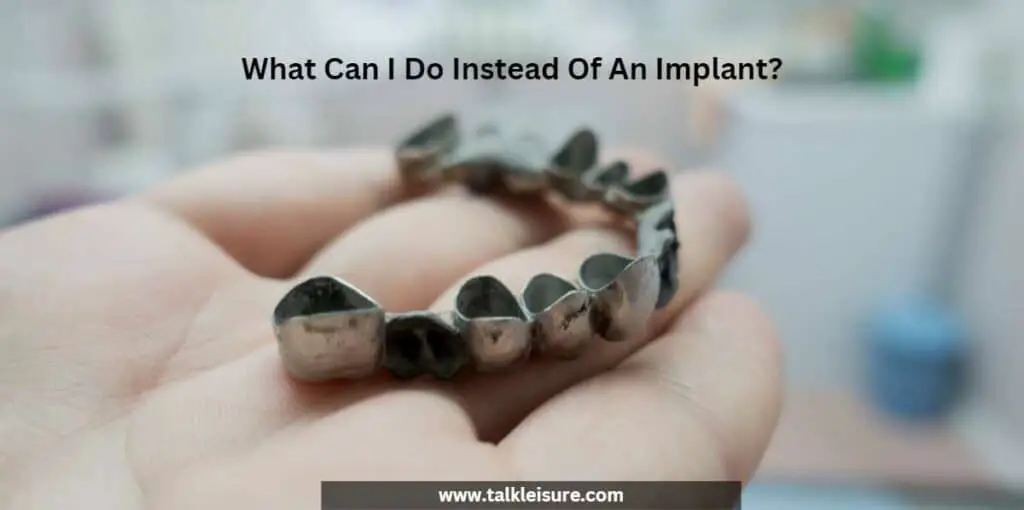 How To Save Money On Dental Implants